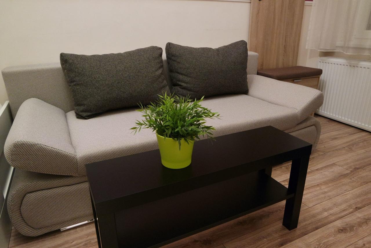 Mirage Apartments Vaci Street บูดาเปสต์ ภายนอก รูปภาพ